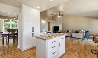 33833 SUNNYVIEW Dr, Albany, OR 97322