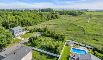 0 7th St, Belford, NJ 07718