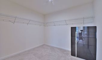 620 N Sullivan St, Addison, IL 60101
