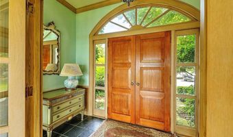 69 Nayatt Rd, Barrington, RI 02806
