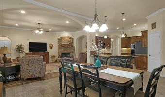 630 Sandwood Ct, Weatherford, TX 76085