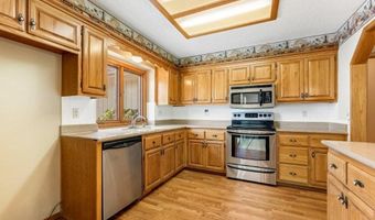 9 McKenzie Dr, Bella Vista, AR 72715