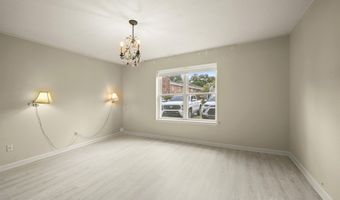 1701 Lobdell Ave #4, Baton Rouge, LA 70806