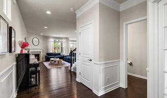 18918 Denali Cir, Northville, MI 48168