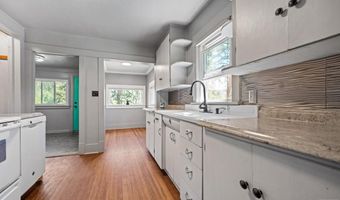 8951 Grand Ave, Beulah, CO 81023