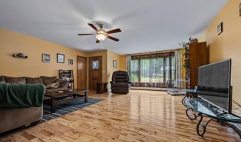 12 Coolidge St, Berlin, NH 03570