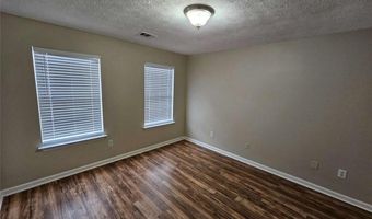 6718 Roscommon Dr, Austell, GA 30168