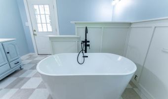251 W Mark St, Batesville, AR 72501