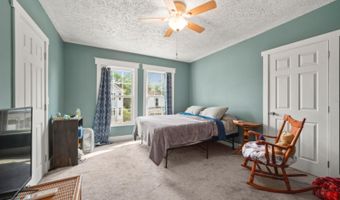 424 Broadway St, Aurora, IN 47001