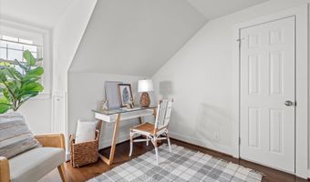 3361 S WAKEFIELD St B1, Arlington, VA 22206