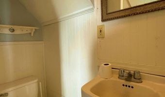 2570 Maple Hill Rd, Barton, VT 05822