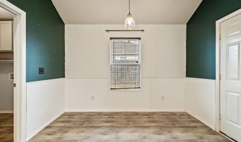 4448 Olympic Dr, Benton, AR 72019