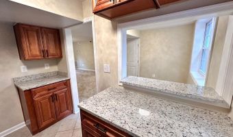 6727 W WAKEFIELD Dr #J, Alexandria, VA 22307