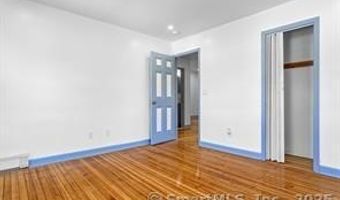 1373 Iranistan Ave, Bridgeport, CT 06605