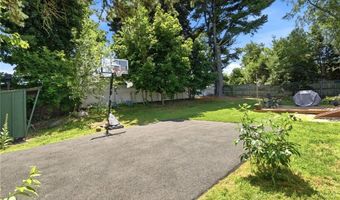 80 Barrett Ave, North Providence, RI 02904