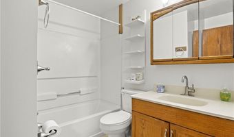 540 Longmeadow Rd, Amherst, NY 14226