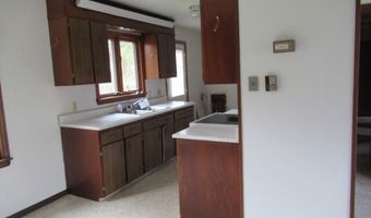 137 Union St, Belfast, ME 04915