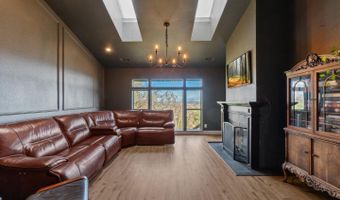 19789 Weide Way, Anderson, CA 96007