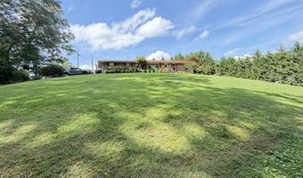 1 Woodmont Dr, Belmont, MS 38827