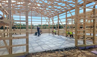 3042 Luxury Barn Ln 31, Traverse City, MI 49685