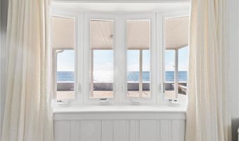 8 Belaire Mnr, Old Saybrook, CT 06475
