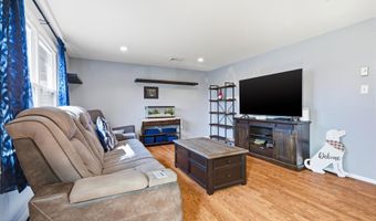416 Ocean Ave, Beachwood, NJ 08722