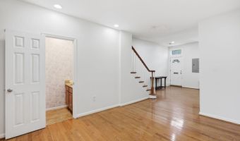 405 12TH St NE, Washington, DC 20002