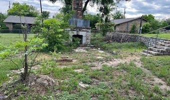 610 N Pecan A St, Hico, TX 76457
