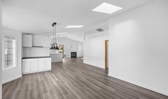 61325 King Josiah Pl, Bend, OR 97702