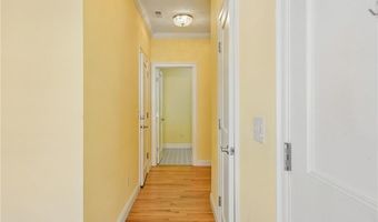 221 Wickford Ct 221, North Kingstown, RI 02852
