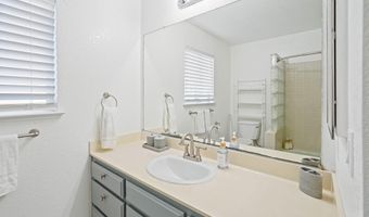 318 Redrock Dr, Antioch, CA 94509