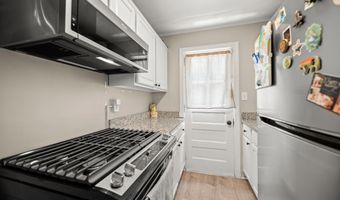 1409 MOUNT VERNON Ave, Alexandria, VA 22301