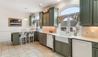 304 8th Ave, Belmar, NJ 07719