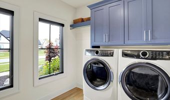 3961 Chapel Hill Ct, Bargersville, IN 46106