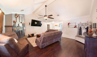 759 FALLING LEAVES Dr, Adkins, TX 78101