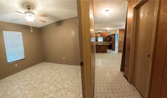 257 N 9th St, Aransas Pass, TX 78336