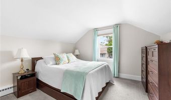 72 Lilac St, Cumberland, RI 02864