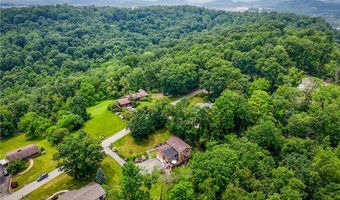 223 Horseshoe Dr, Adams Twp., PA 16046
