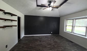 1381 Secretariat Ln, Indianapolis, IN 46217