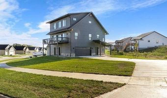 1165 Salm Dr, North Liberty, IA 52317