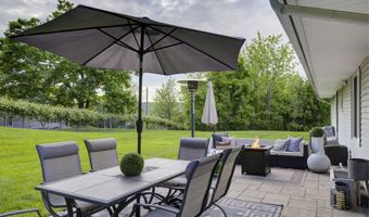 76 Tuttle St, Bristol, CT 06010