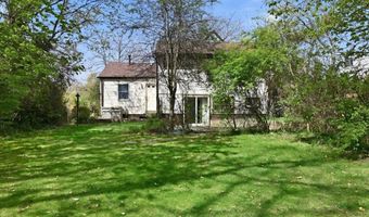 49 Forrest Pl, Amityville, NY 11701