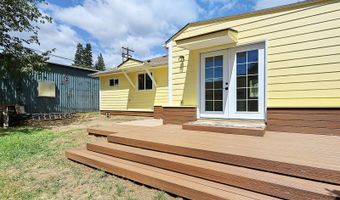 209 E HUMBOLDT St, Bingen, WA 98605