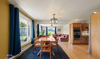 1614 Wolverine St, Anchorage, AK 99504