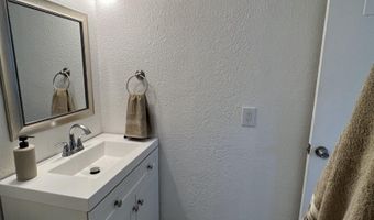 1606 W Hermosa Dr, Artesia, NM 88210