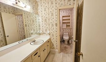 1710 Myrtle Rd, Albany, GA 31707