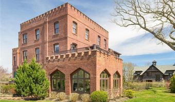 78 Rhode Island Ave 8, Newport, RI 02840