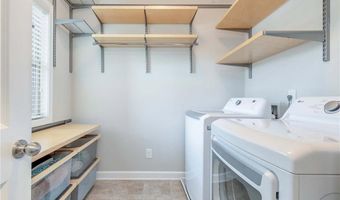 7875 Crownpoint Dr, Alpharetta, GA 30005