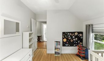 57 River Vue Ave, Warwick, RI 02889