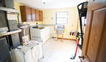 7902 Bittersweet Ct, Athens, OH 45701